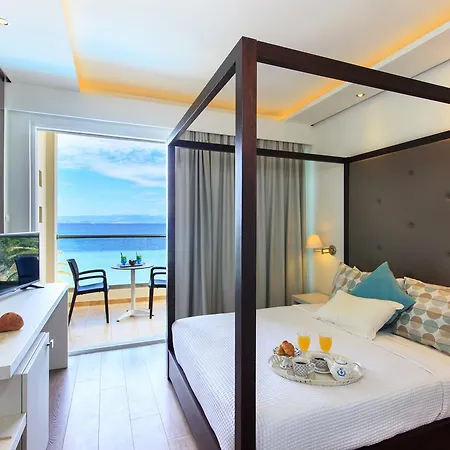 Socrates Plaza Aparthotel
