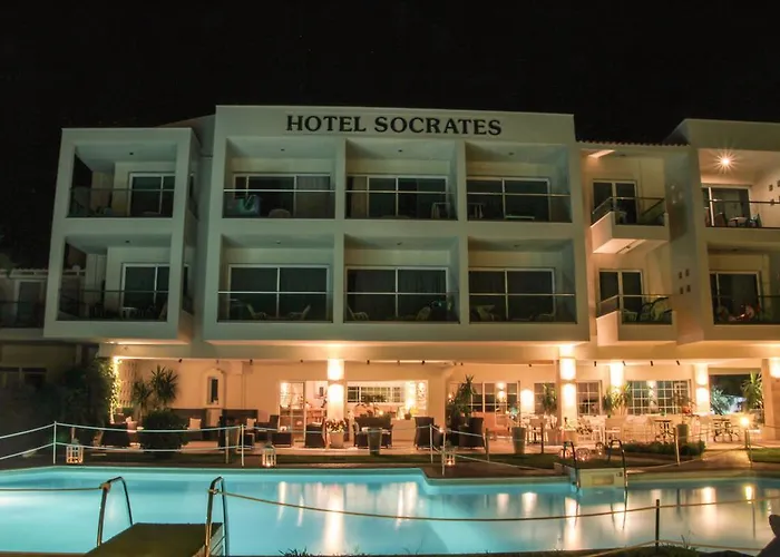 Socrates Plaza Hotel apartamentowy Prínos